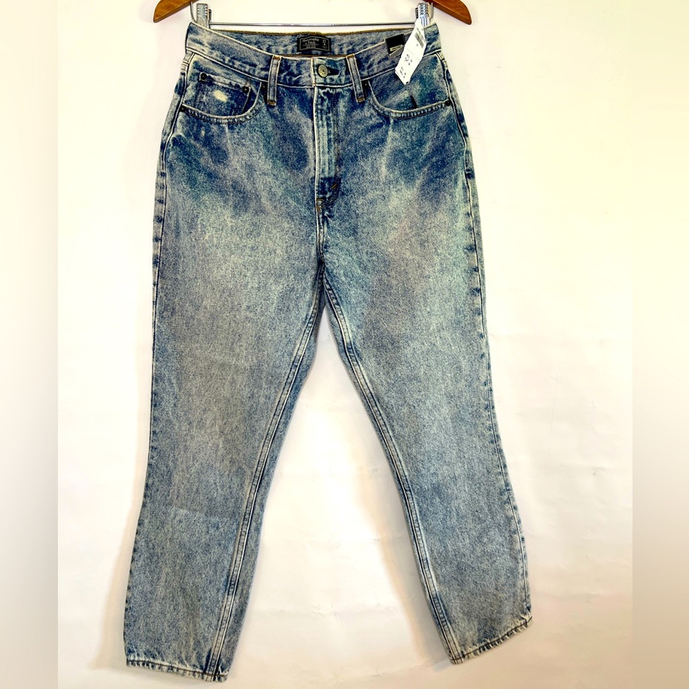 Abercrombie & Fitch ~ High Rise ~ Mom Jeans ~ 4R ~ Acid Wash ~ New W Tags